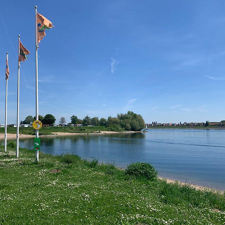 Tiny Haus Auszeit Am See Lathum Экстерьер фото